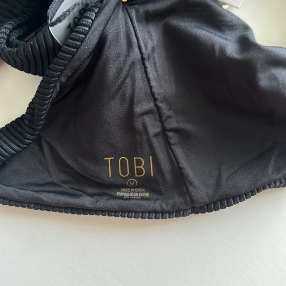 TOBI swim bikini top Black‎ off the shoulder front knot tie size Medium NWT